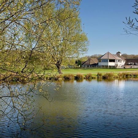 Sandford Springs Hotel And Golf Club Kingsclere Exterior foto