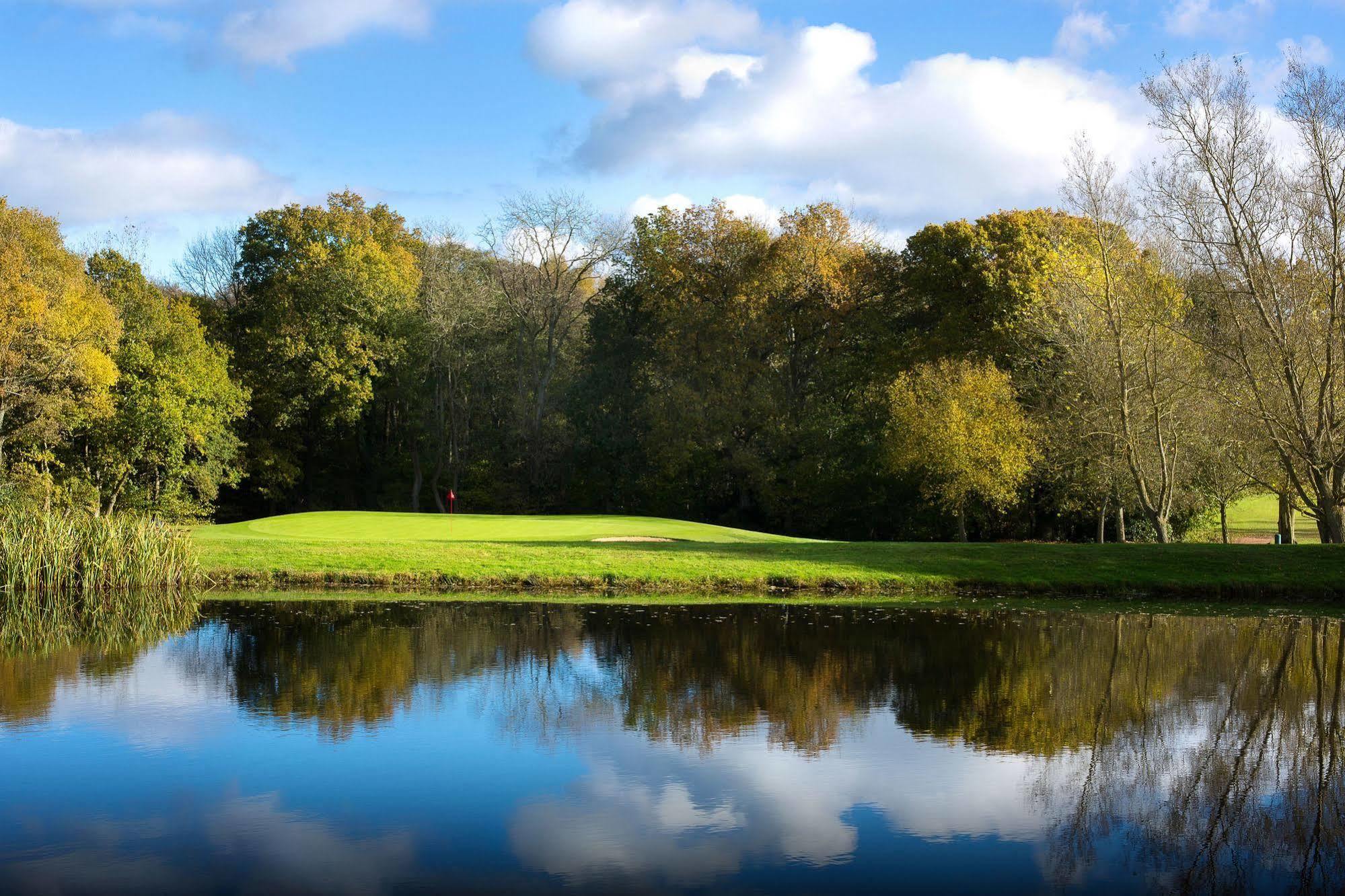 Sandford Springs Hotel And Golf Club Kingsclere Exterior foto